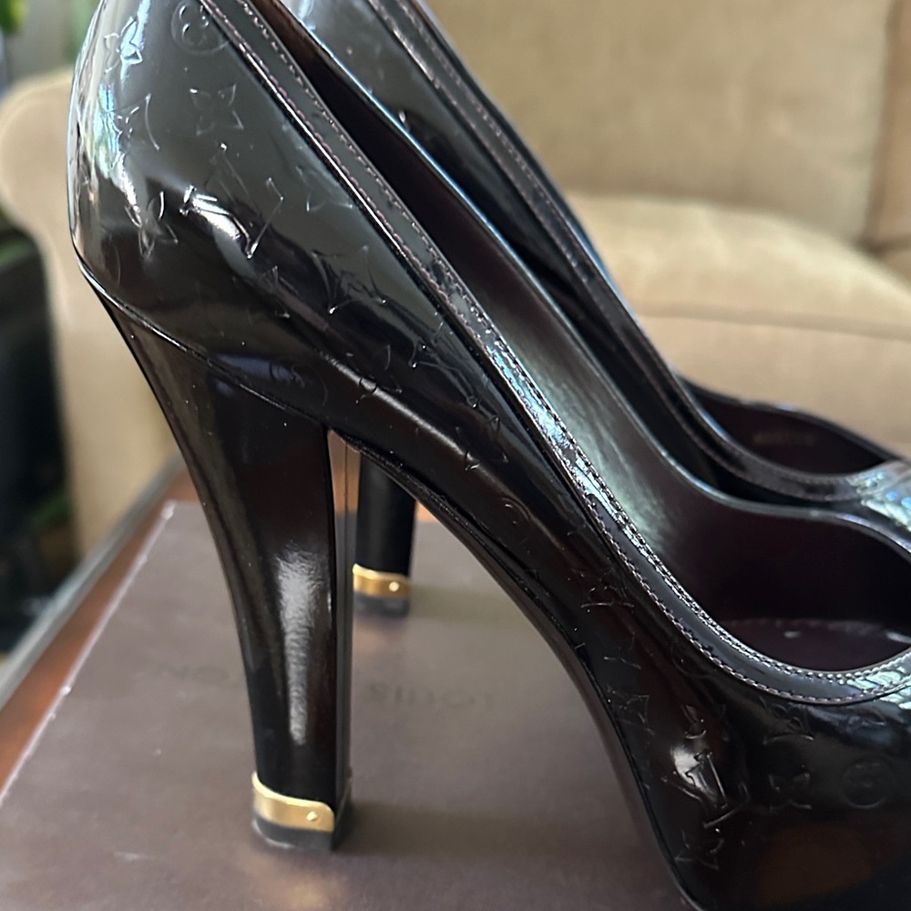 Louis Vuitton Elegant Amarante - Black/Purple High Heels Sz 38.5 - Picture 4 of 13
